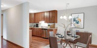 Laurel West End Gallery 9