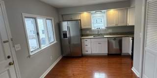 83 Taylor Gallery 2