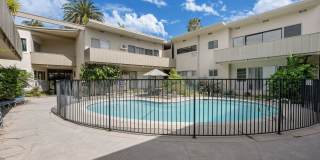 Live in one of the best locations in Los Angeles - Hollywood Hills Gallery 1