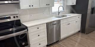 1508 East 49th Terrace Gallery 1
