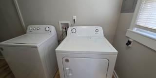Cozy & Updated Duplex – Close to UMKC, Rockhurst & More Gallery 10