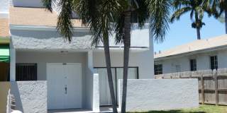 14212 Northeast 4th Avenue Gallery 25