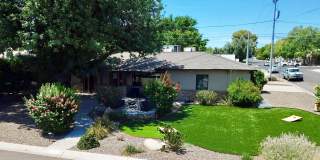 946 E Denton Lane Gallery 1