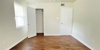 114 Southmanor Court Gallery 14