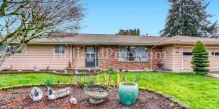 Beautiful Single-Level Hillsboro Home with Covered Deck! Gallery 1