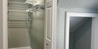 1079 W Berwick Street Gallery 14