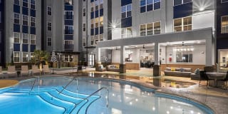 Yugo Greenville Uptown - Student Housing Gallery 15