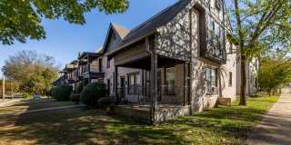 Hawthorne Street Gallery 94