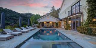 Furnished Hollywood Hills Estate | Summer Rental with Panoramic City Views, Gym, Spa & Pool! Gallery 7