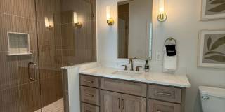 Awesome New Construction 5BR House Close to Campus Gallery 5
