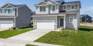 Charming 3 Bedroom Home in Urbandale! Gallery 1