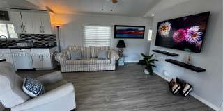 228 Orchid St Gallery 18