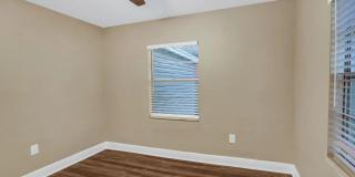 705 Crossing Boulevard Gallery 1