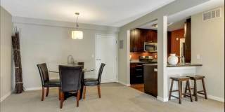 1Bd/1Ba with Heated Parking, Stainless Steel Appliances, and Pool Access Gallery 9