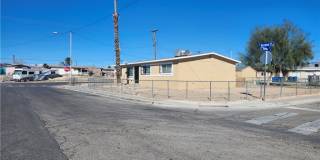 2700 BASSWOOD Avenue Gallery 22