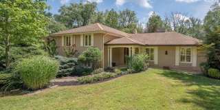 327 STRATHMORE DRIVE Gallery 1