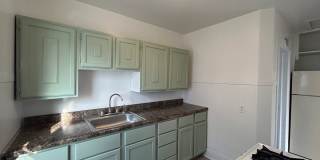 HM 1608 E 12th St - For Sale Chris McDaniel Gallery 13
