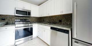 1700 Embassy Drive Gallery 13