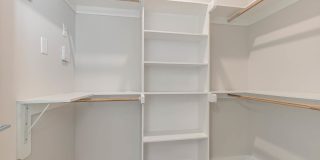 Middle Sound West Apartments Gallery 75