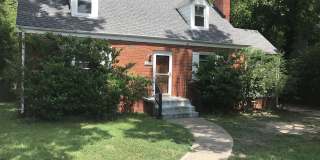 Adorable 4 bdrm/2 bath Home Located on Monument Ave. Near Willow Lawn! Gallery 1