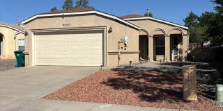 Charming 2 Bed, 2 Bath Home in Rio Rancho Gallery 1