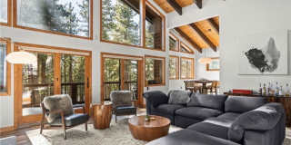 Mountain Modern Retreat- Seasonal Availability Mountain Modern Retreat- Seasonal Availability Gallery 11