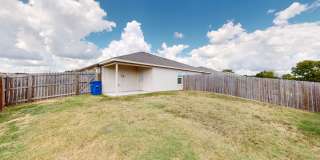 2 WEEKS FREE RENT IN A GORGEOUS DUPLEX IN COPPERAS COVE! Gallery 4
