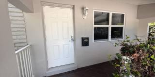 1537 NW 2nd Avenue Gallery 4