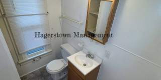 Duplex on Pennsylvania Ave Gallery 9