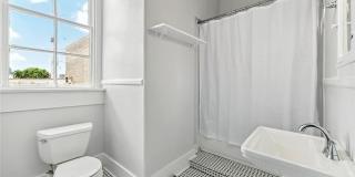 1309 DAUPHINE Street Gallery 10