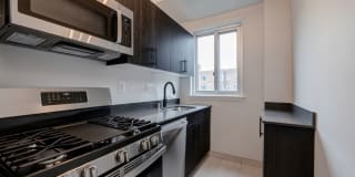 Quebec House Gallery 1