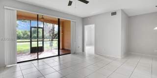 401 SW 158th Ter Gallery 9