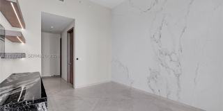 900 Brickell Key Blvd Gallery 56
