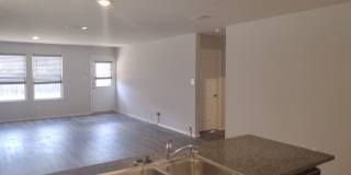 Charming 3 bedroom in Republic Creek! Gallery 18