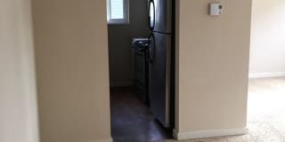 Currently available: Spacious One Bedroom One Bath Currently available: Spacious One Bedroom One Bath Gallery 11