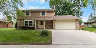1412 Cottonwood Drive Gallery 1