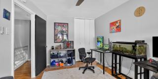 5432 VICARIS Street Gallery 5