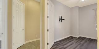 18617 W Williams Street Gallery 25