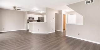 22733 COACHLIGHT Circle Gallery 20