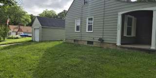 2038 Copeman Boulevard Gallery 17