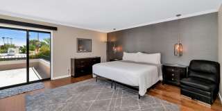 Rates Vary: $4,495 - $7,495 Gallery 15