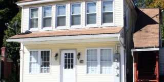 387 Putnam Pike Gallery 1