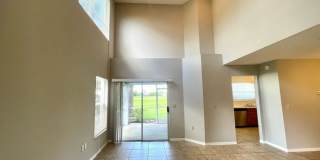2642 Albion Avenue Gallery 24