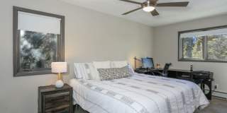 Beautiful 3 bed, 4 bath with garage in Frisco! Walk to main street! Winter rental! Beautiful 3 bed, 4 bath with garage in Frisco! Walk to main street! Winter rental! Gallery 20