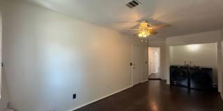 Lancaster 3 Bedroom + 2 Bathroom Gallery 17