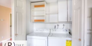Gorgeous townhouse in a quiet 6-unit gated complex Gallery 19