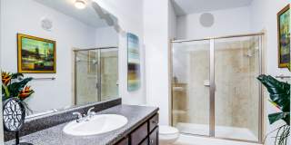 The Sovereign at Overland Park Apartments Gallery 12