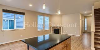 Beautiful Home With Balcony and Great Location! ** NEW PRICE $2,650 and REDUCED SECURITY DEPOSIT ** Gallery 11