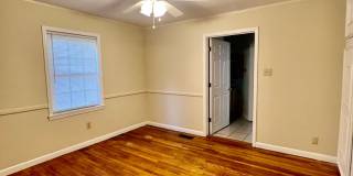 112 CHERRY LN l 6 BED, 3 BATH Gallery 7