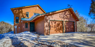 600 Harvard Avenue Gallery 1